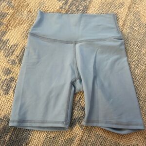 Skatie bike shorts in sky